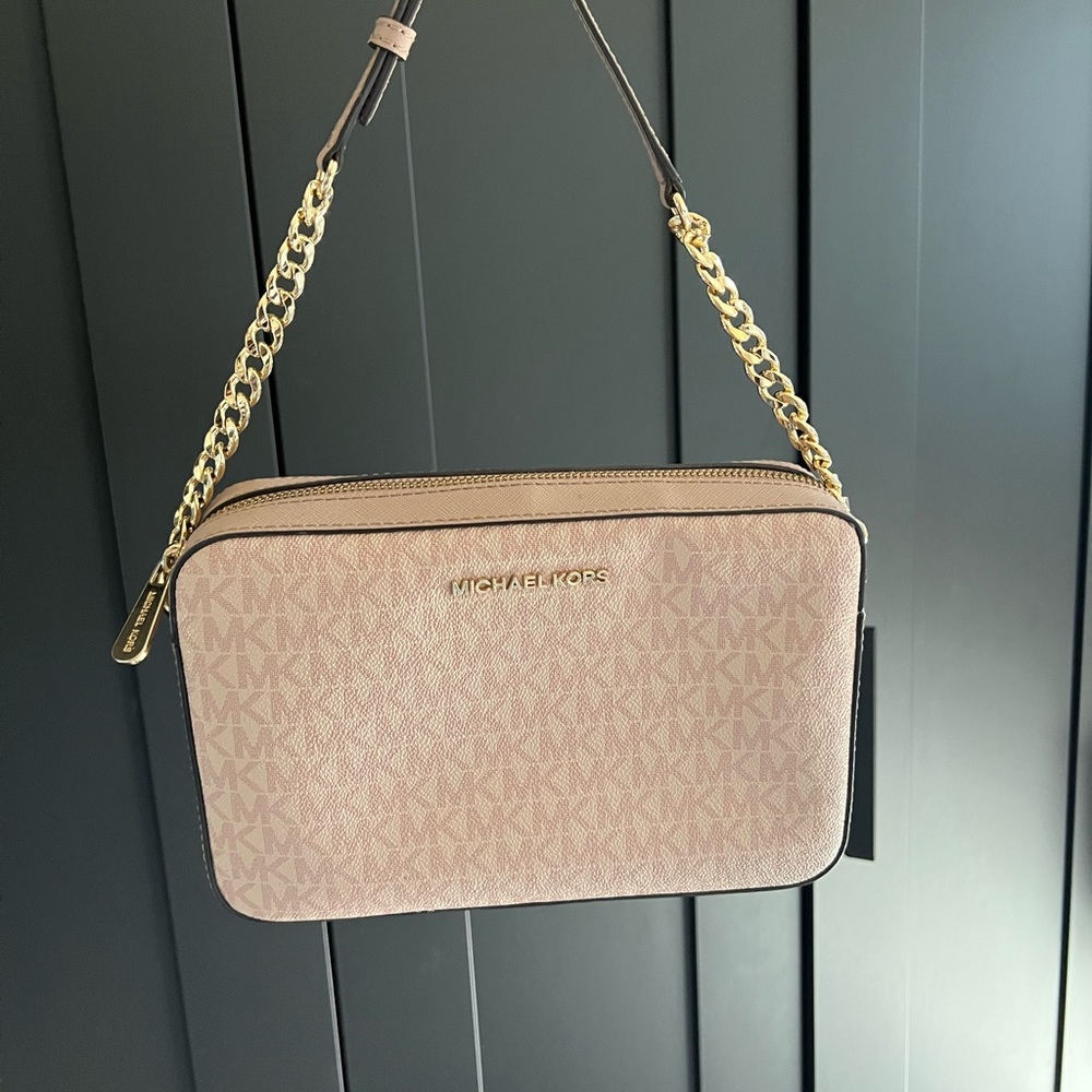 Michael Kors bag